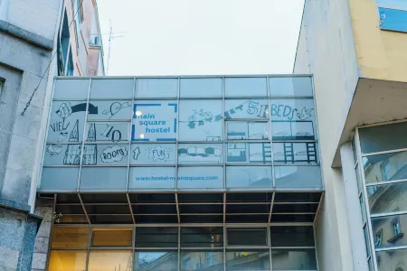 Main Square Hostel Отели рядом с достопримечательностью «Хорватский музей наивного искусства»