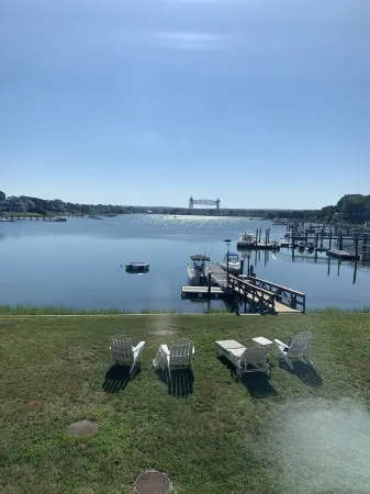 Buzzard's Bay Estate with Ocean Front