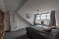 Spacious Villa with Garden