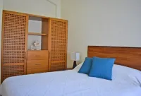 Gorgeous & cozy house close to the beach & market.