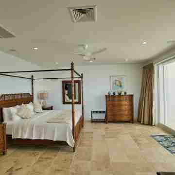 Oceanfront 5-Stars Starfish Villa, Dawn Beach, Private Pool, Secured, Concierge Rooms