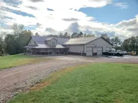 Guesthouse with fresh country air, beautiful views. 25 minutes from Eau Claire.