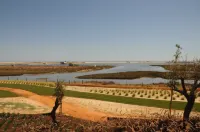 1 bedroom apartment in the Algarve overlooking the ria and the sea with garden and pool - Apartments