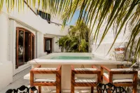 White Monkey Private Beach Villa