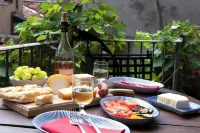 Lovely restored village house over Bogliaco Gargnano – very spacious