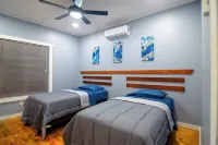 Comfortable 2-bedroom retreat nestled in the vibrant West End- Apt#4