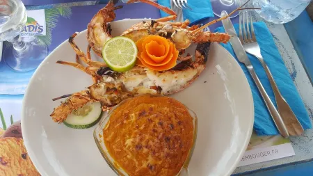 Blue Diamond Paradise A little corner of paradise with a breathtaking sea view Отели в г. Ле Диаман