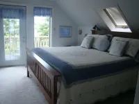 Broderick By The Bay Hotels in Queens County