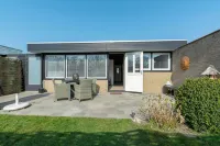 Bungalow in Sint Maartenszee Near Sandy Beach