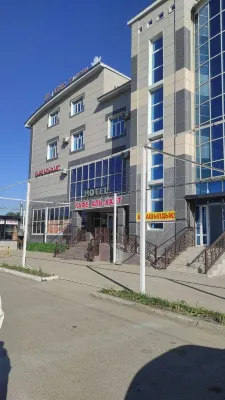Tanzharyk Hotel Hotéis em 