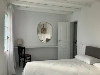 Casa Calipso, a Cosy and Elegant Traditional House 5 Minutes From Fiskardo فنادق في Erisos