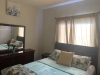 Cottage by the sea のホテル