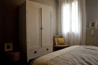 Flat design in Treviso. Easy connection to Venice