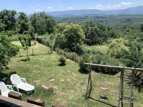 House with large garden in small village, Tedejo, Folgoso de la Ribera León