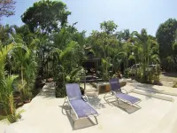 Pool, Sauna, Hot Tub, Fruit Trees, Lush Gardens Hotels in Atenas