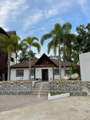 Villa frente a Alta Vista Restaurante Hotels in 