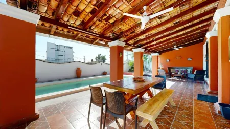 Quinta Miel Amarga with Private Pool for Large Groups.