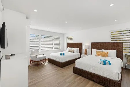 2/2 Beachfront inside Wyndham Resort, Puerto Rico Отели в г. Мамейес II