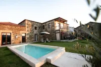 Old house restored in Douro, 5 km from Vila Real. Comfort and tranquility.