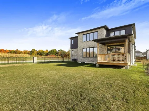 Luxury 5BR London Escape: Perfect for Families & Groups!