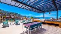 The Park Penthouse w/ Ocean view 1 block to Malecon