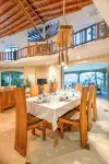 Casa del Rio: beachfront villa for 22 guests in Las Terrenas