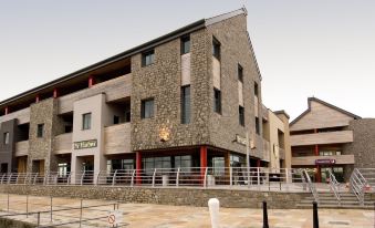 Premier Inn Caernarfon