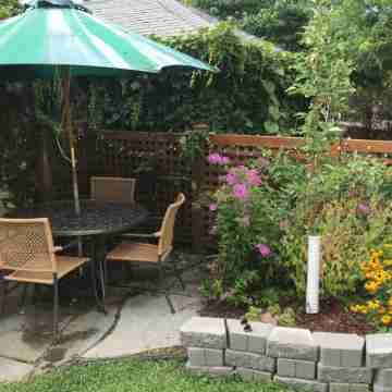 Lovely Uptown Mpls apartment! Hotel Exterior