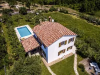 Summer offer/ Villa ULIKA, near the sea/with private pool/quiet place
