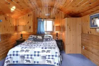 Creekside Lodge at Yellowstone - Parkplatz