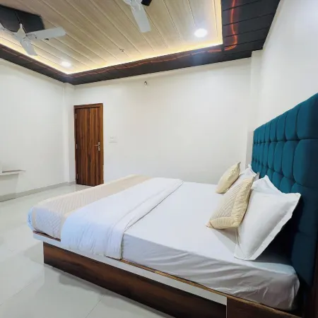 Hotel Hari Palace