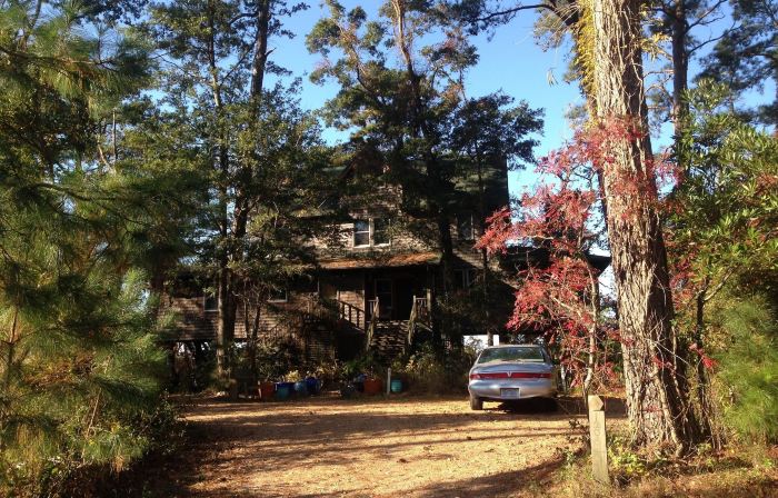 Cypress Moon Inn