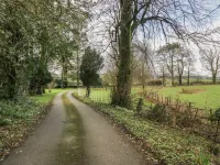 Summerhow Retreat Hotels in Strickland Ketel
