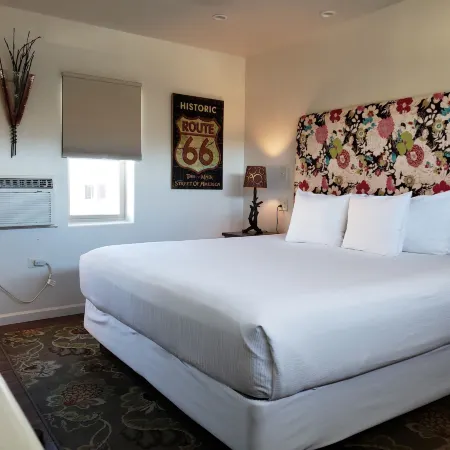 Iron Horse Inn Hotels in Yavapai County
