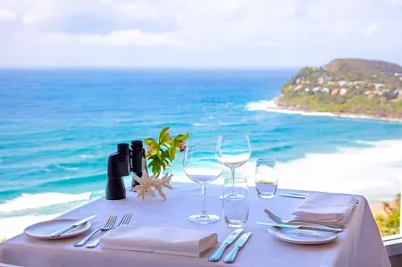 Jonahs Restaurant & Accommodation, Whale Beach