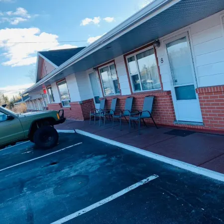 Bo-Mark Motel