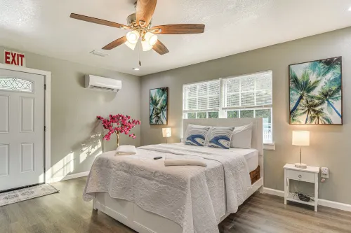 Breezy Tampa Home w/ Yard: Perfect for Long Stays