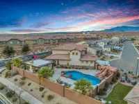 Zion Reunion Poolhouse Home