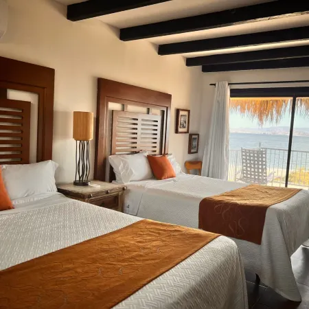 Los Vientos Hotel