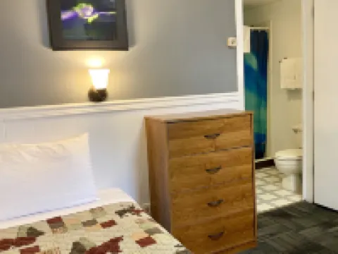 Trail Lake Lodge Hotels in Moose Pass
