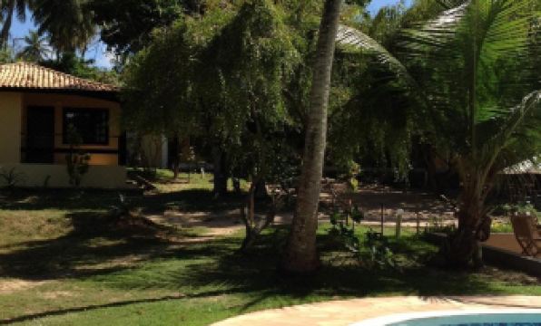 Pousada Araçás Village