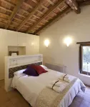 B&B la Rectoria de Sant Miquel de Pineda Hotels in San Feliu de Pallarols
