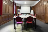 YHA London St Paul's