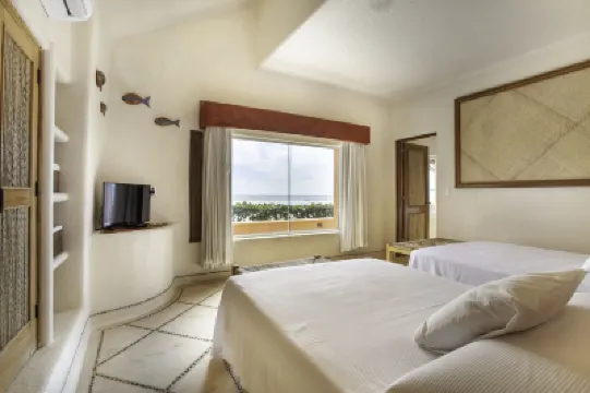 Villas San Vicente Hotels in 
