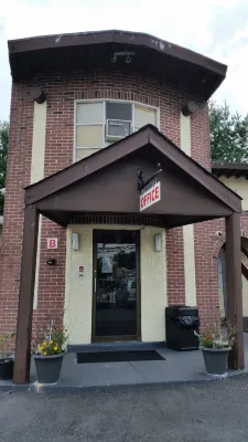 Budget Motor Inn- Stony Point Hotels in Peekskill