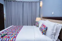 Hotel Hibiscus Blvd Triomphal - balcony