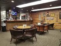 RiverBank Lodge - bars