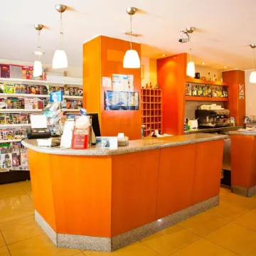 Hotel Maycar