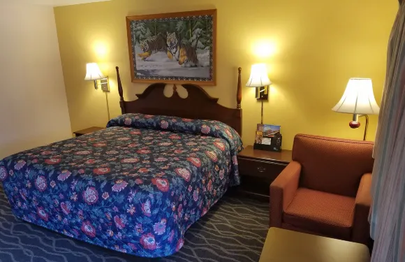 主人經濟汽車旅館