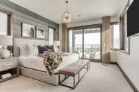 Stunning 6-Bedroom Chalet in Heart of Park City Home